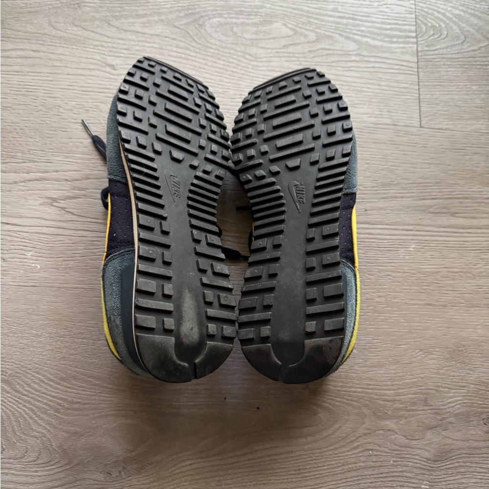 Nike MD Valiant 'Limelight' Sneakers - Picture 12 of 13